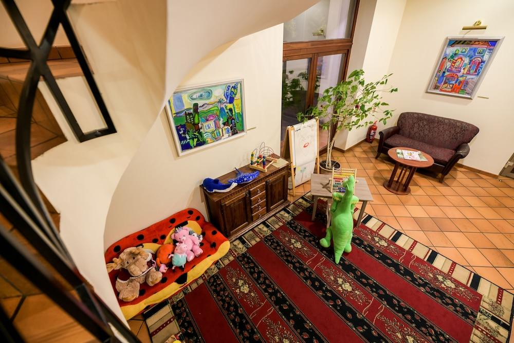 Hotel Regina 3*