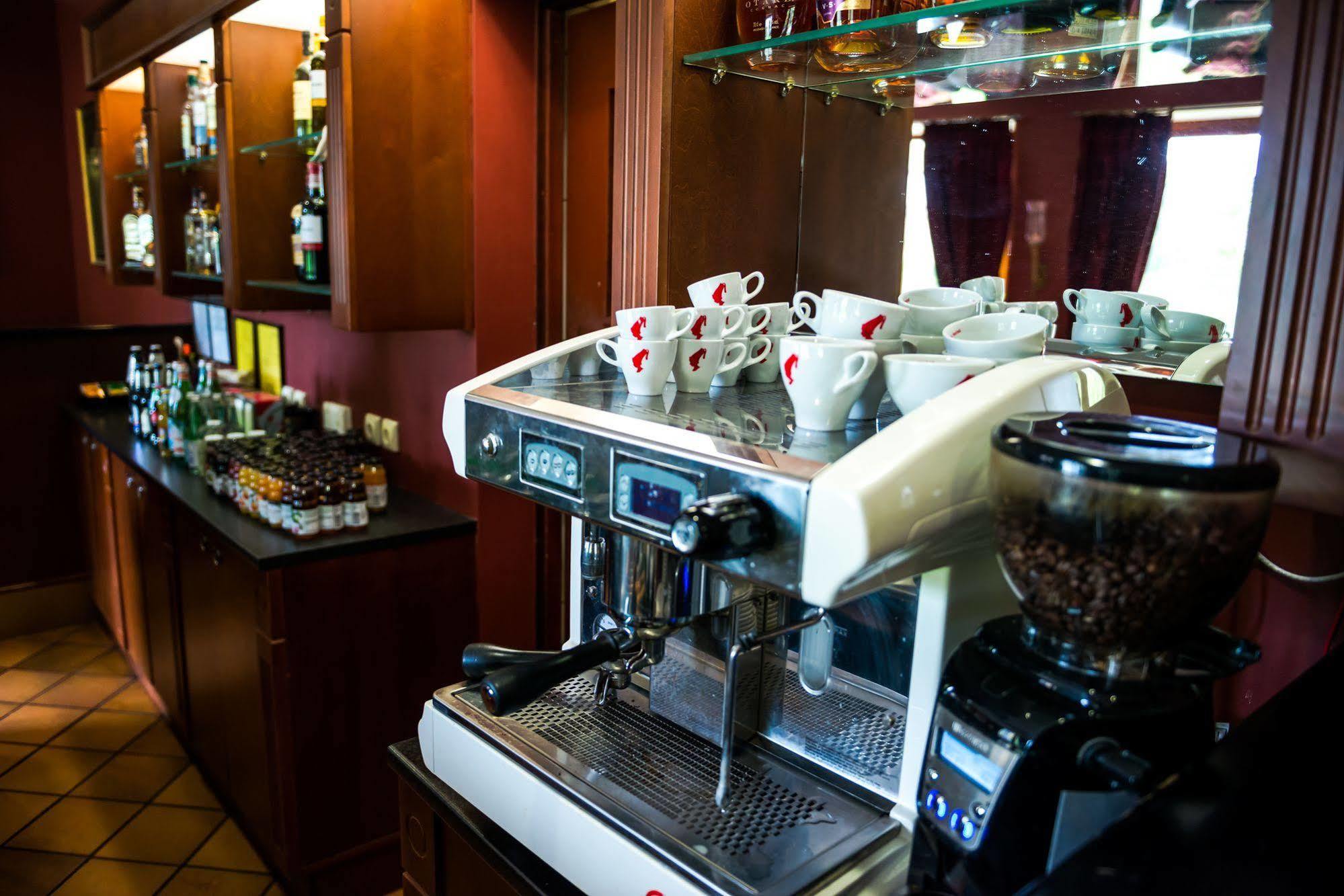Regina Hotel 3*